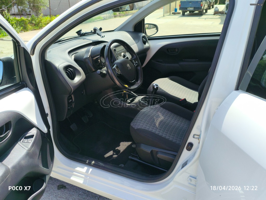 Peugeot_108_11