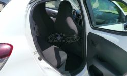 Peugeot_108_12